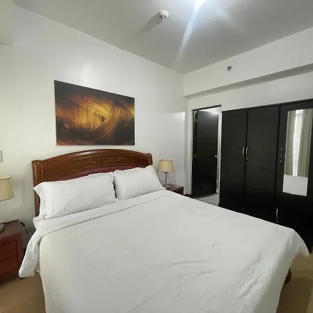 Cubao Manhattan Heights Unit 6H Tower B, 2Br